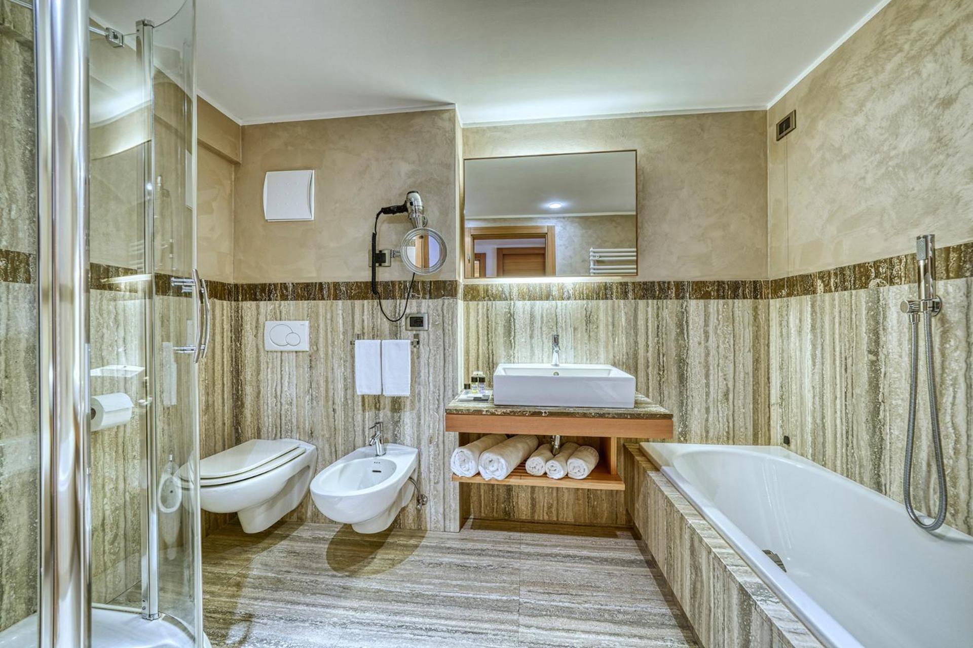 Superior Triple Room,1227595496:JPEG